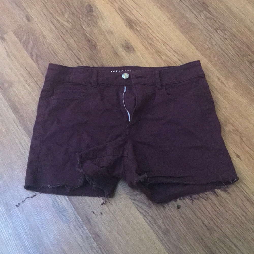 American Eagle Women’s burgundy shorts size 12